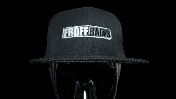 CAPS "Black"